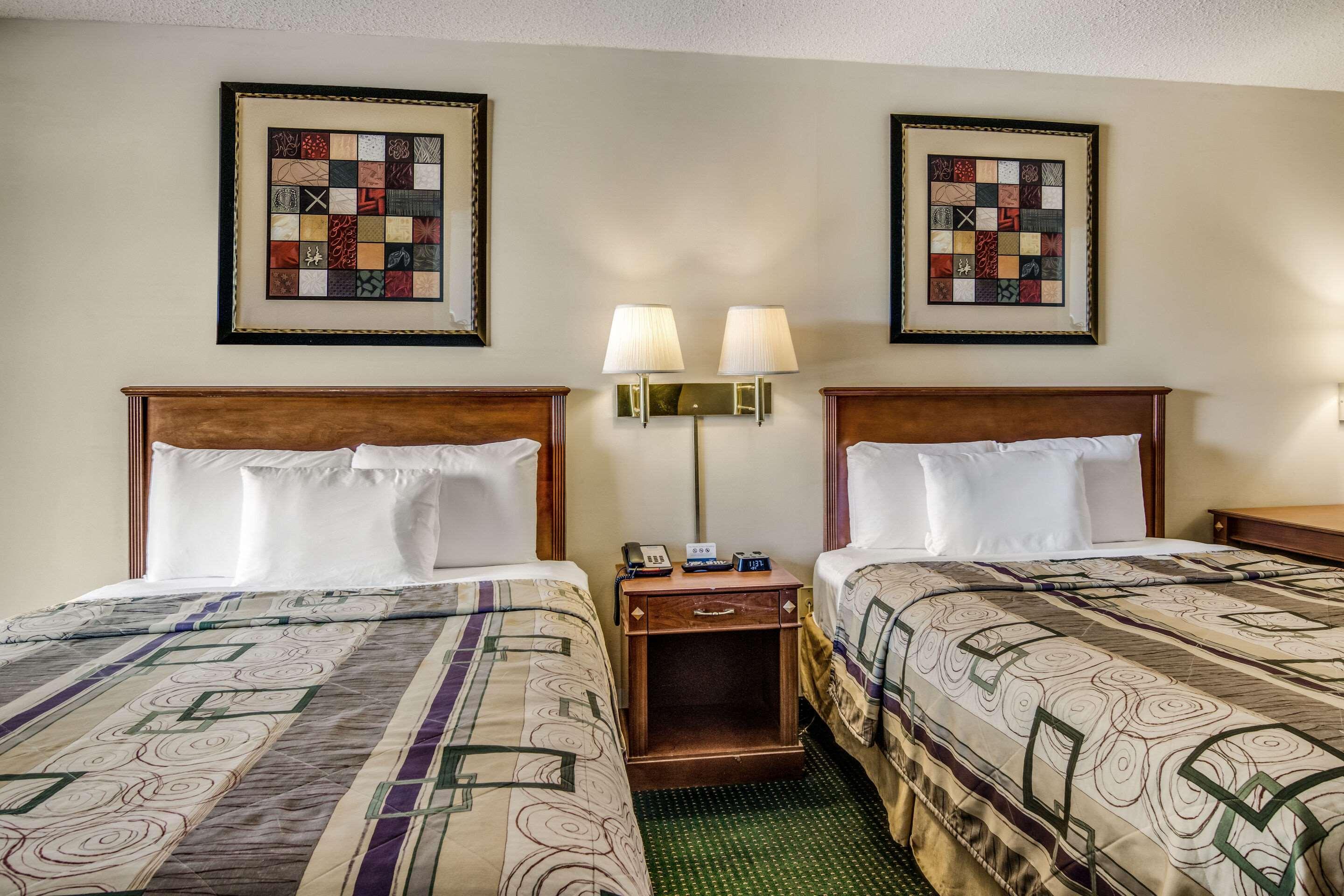 Rodeway Inn & Suites Dublin Zewnętrze zdjęcie