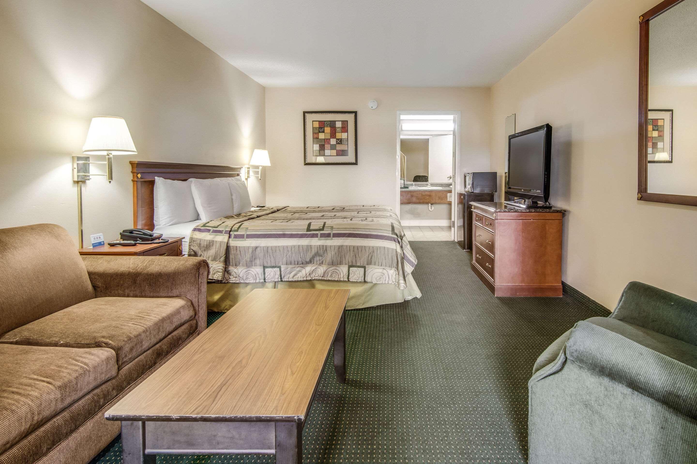 Rodeway Inn & Suites Dublin Zewnętrze zdjęcie